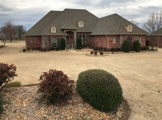 12704 Moonlight Dr, Fort Smith, AR 72916