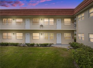 36 Pine Arbor Ln APT 105, Vero Beach, FL 32962