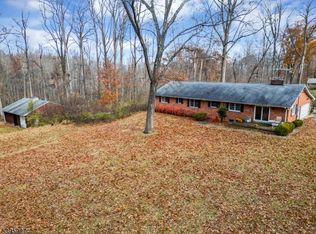 106 Rocktown Rd, Ringoes, NJ 08551