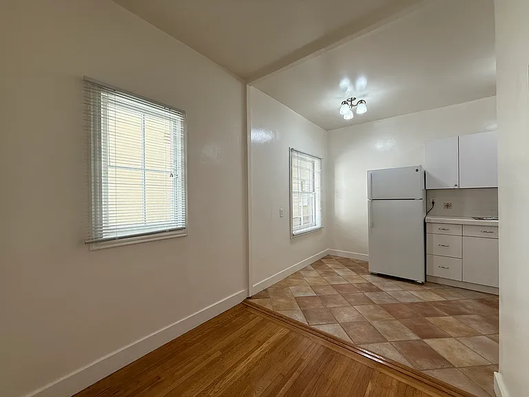 439 49th Street — Photo 21