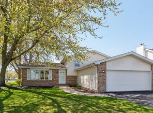 2995 Kingsway Ave, New Lenox, IL 60451