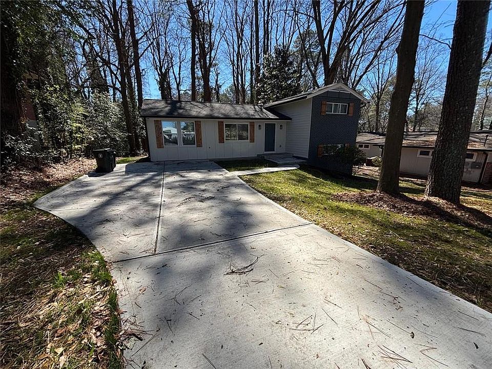 1st image of 2485 Ortega Way