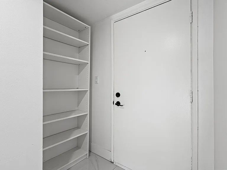 510 W Park Dr #104-3 — Photo 27