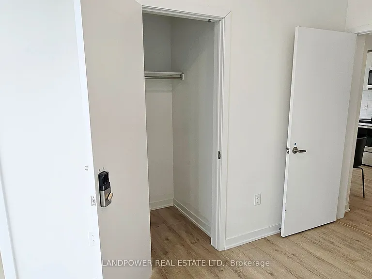 1800 Simcoe St N #313 — Photo 43
