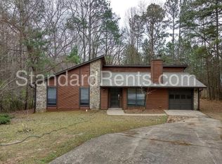 135 Imad Ct, Fairburn, GA 30213