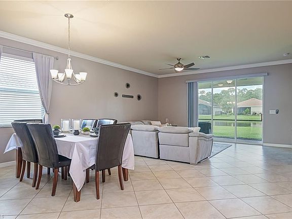 3rd image of 3592 Valle Santa CIR