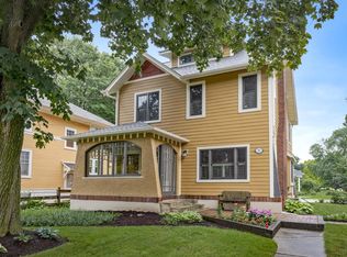 523 Prairie St, St Charles, IL 60174