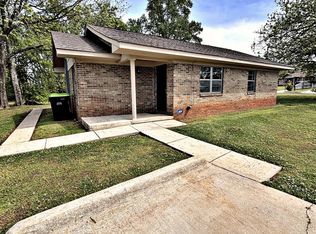 102 Elm Ct NE, Decatur, AL 35601