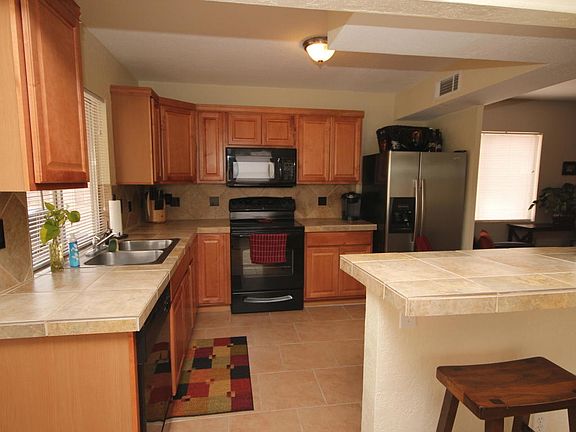 3rd image of 9525 N Albatross Dr