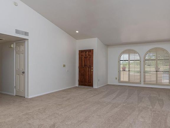 3rd image of 6110 E Hillery Dr
