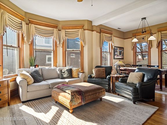 4th image of 50 N Benton St
