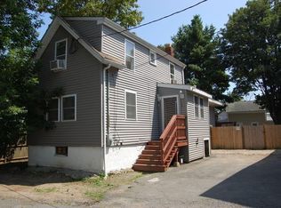 4 Elizabeth St, Lynn, MA 01905