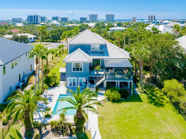 30231 Canal Ct, Orange Beach, AL 36561