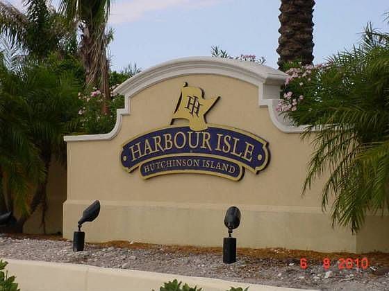 1st image of 25 Harbour Isle Dr W Unit 106