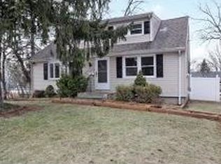 1558 W 6th St, Piscataway, NJ