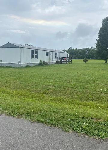 95 Curtis Ln Photo 1