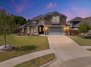 1301 Rainer Ct, Mansfield, TX 76063