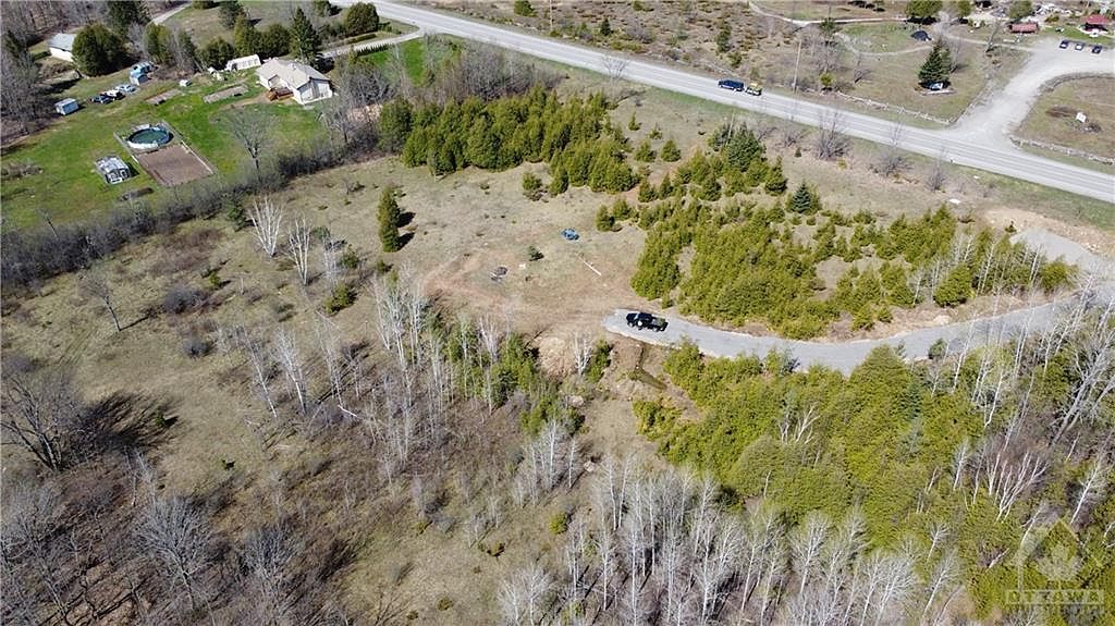 5287 Roger Stevens Dr, Montague, ON K7A 4S6 MLS 1344425 Zillow