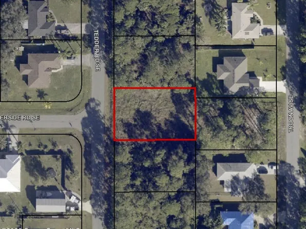 868 Tedder Rd SE, Palm Bay, FL 32909