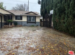 23036 Gilmore St, West Hills, CA 91307