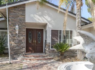 23030 Conde Dr, Santa Clarita, CA 91354