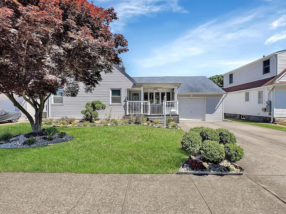 1st image of 89 Toronto Avenue