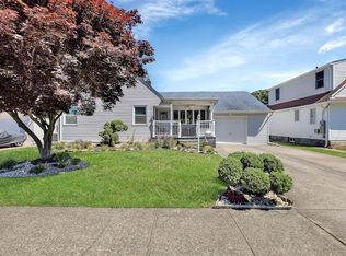 89 Toronto Ave, Massapequa, NY 11758