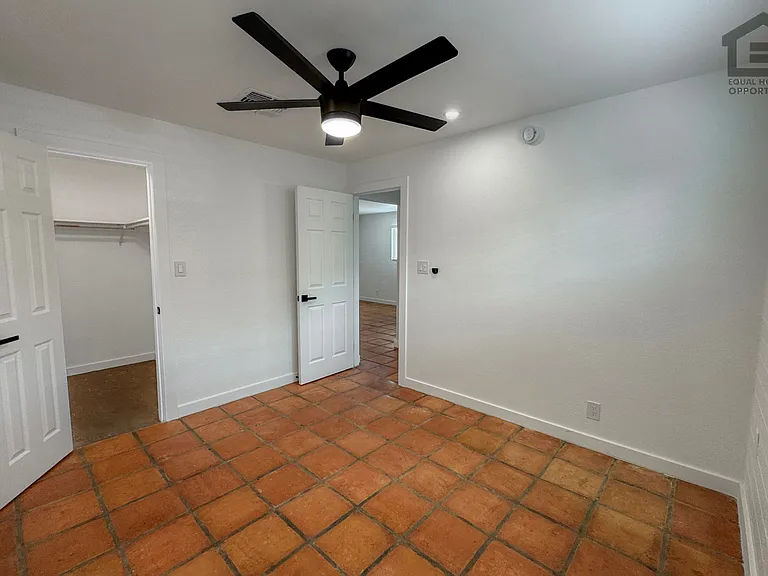 4933 E Willetta St — Photo 17