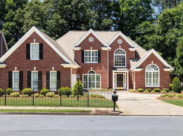 2975 Towne Village Dr, Duluth, GA 30097