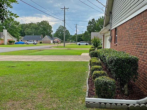 5th image of 16 N Butternut Dr