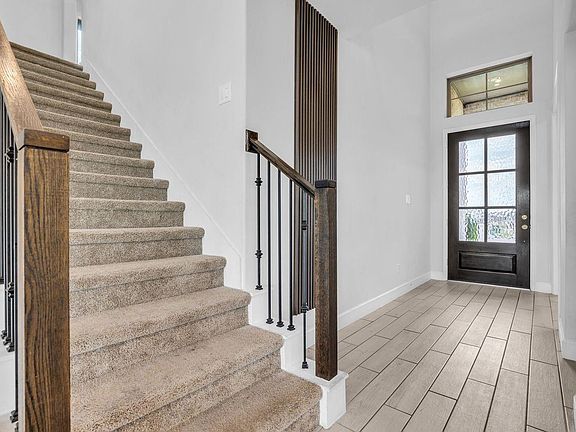 5th image of 8702 Harbor Pines Dr