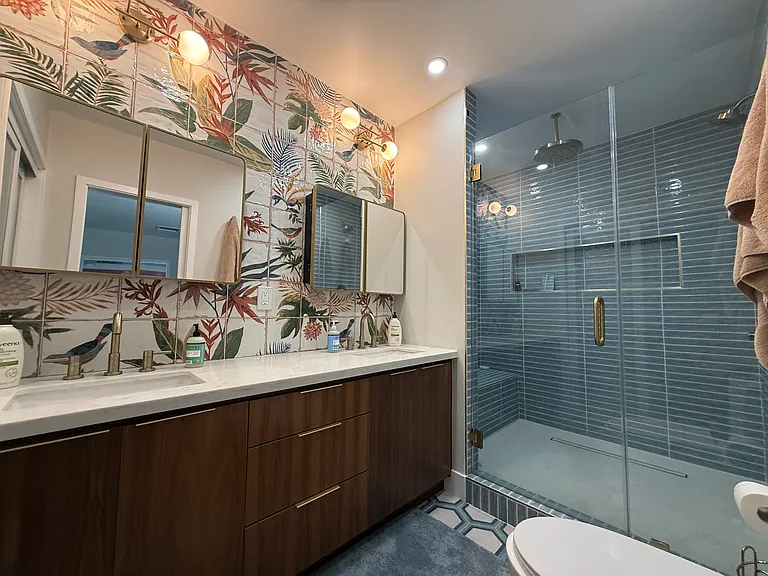 Primary bathroom w/ large shower.