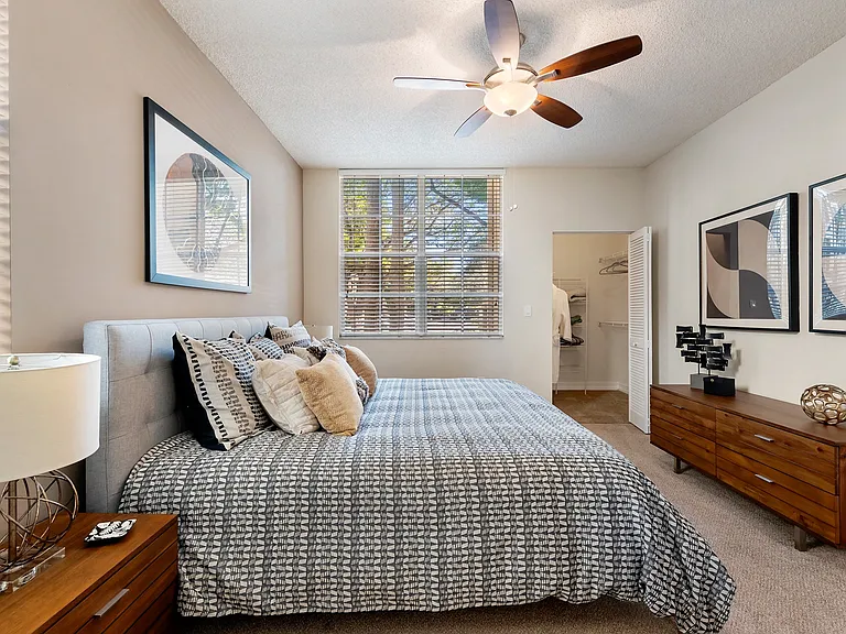 Fountain House Apartments — Photo 10