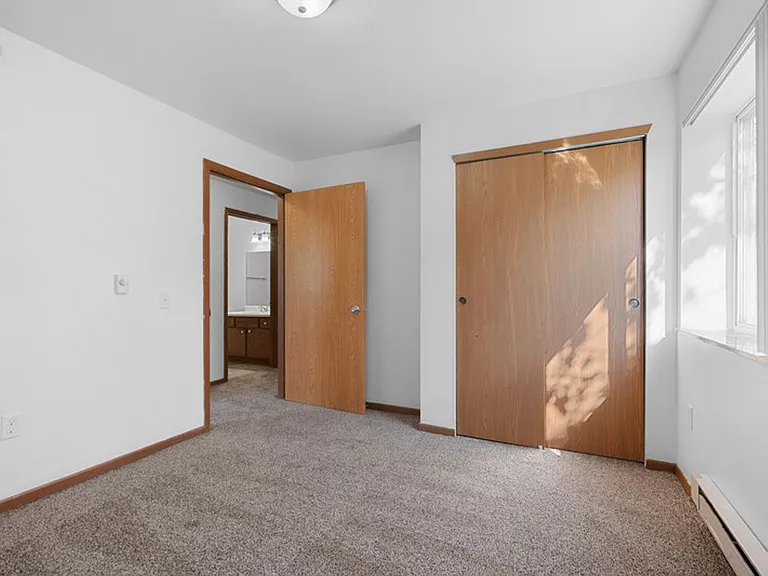 City View Apartments — Photo 20