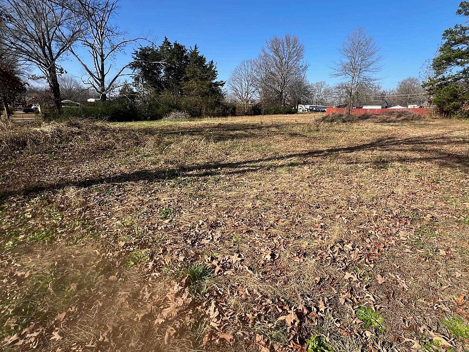 1st image of 135 Gean Ln