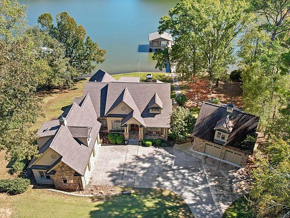 3rd image of 6508 Dogwood Dr