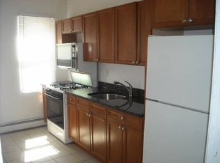 1005 Northern Blvd, Manhasset, NY 11030