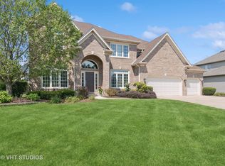 5728 Rosinweed Ln, Naperville, IL 60564