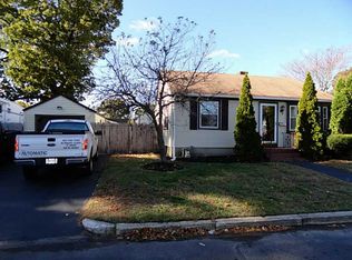 35 Day St, Pawtucket, RI 02860