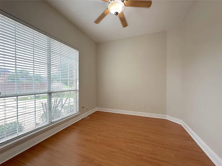 1579 Poets Way — Photo 26
