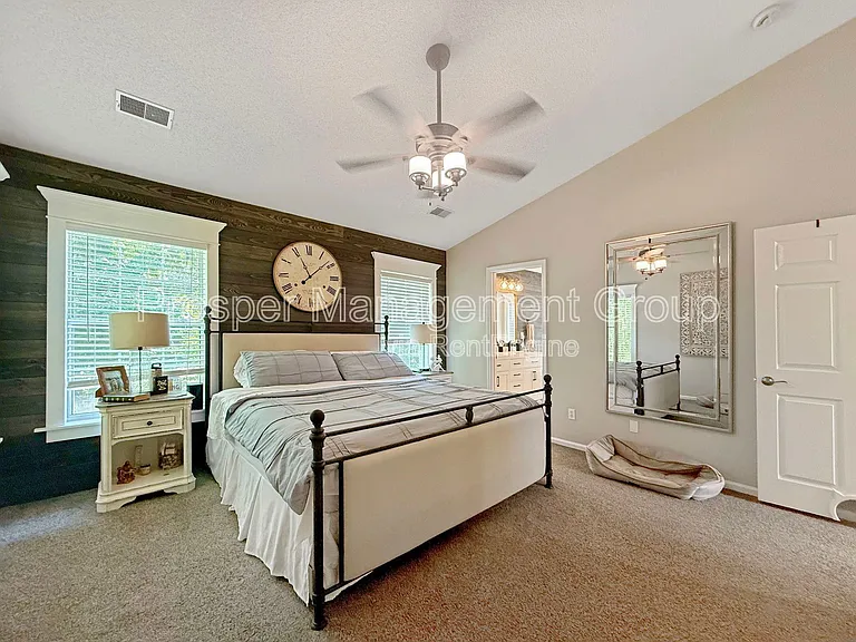 578 Carters Grove Rd — Photo 16