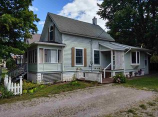 306 Nebobish Ave, Bay City, MI 48708