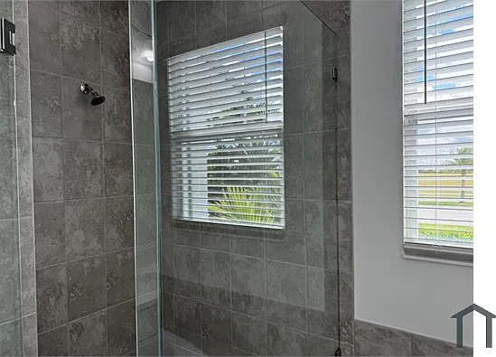 16475 Capilano Ct — Photo 37