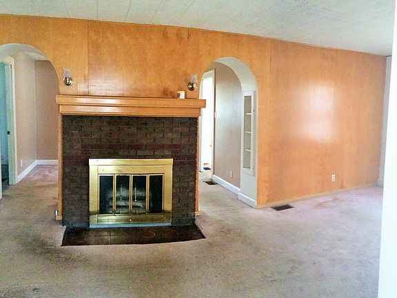 4th image of 1524 S Kiel Ave
