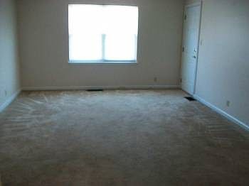 2nd image of 4502 Indianola Ave APT 4