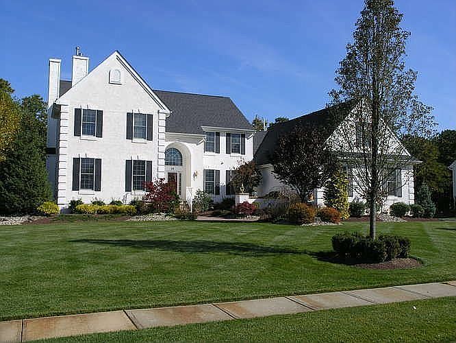 Front Exterior of Home 