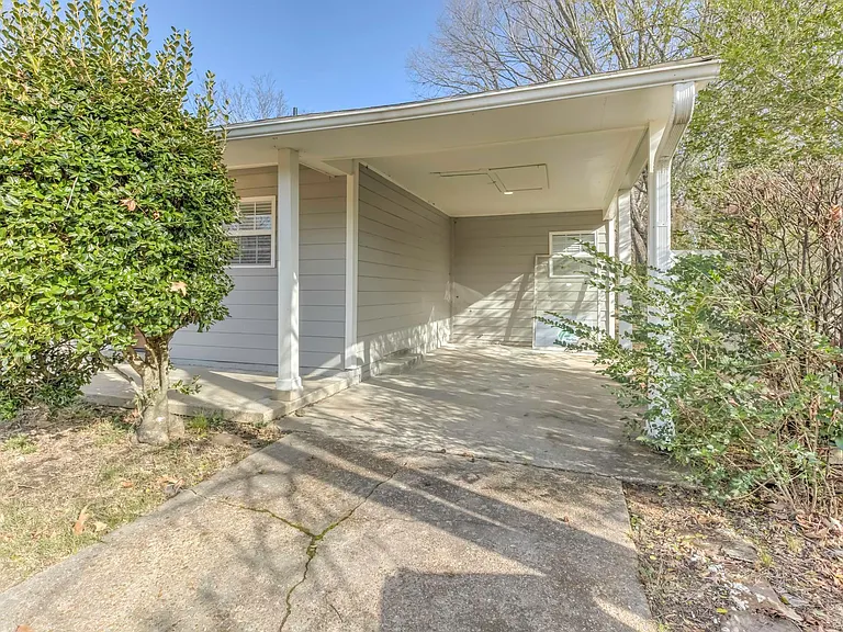 464 S White Station Rd — Photo 29