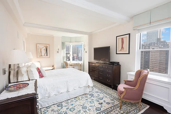 Sold by Douglas Elliman | media 6