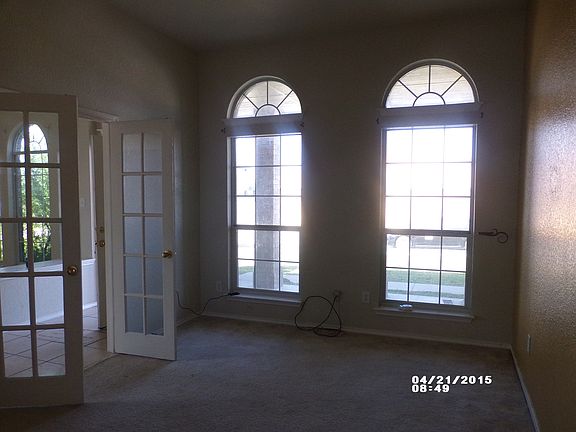 5th image of 5500 Saegert Ct