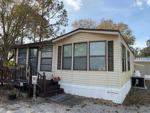 1st image of 2206 Chaney Dr 328-lot 328